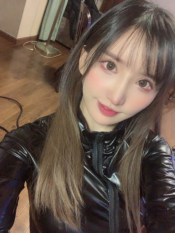 巨乳碧池到你家！ 「楪カレン」是戰鬥力超強的性愛怪物，突襲素人瘋狂榨汁！