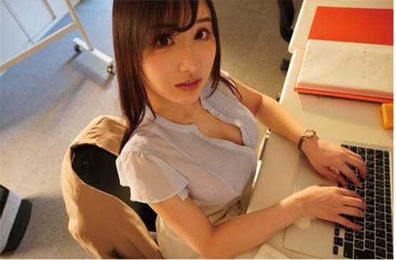 送我回家的學生是「激烈打砲怪物」，H奶「楪可憐」在家中被猛烈開發！