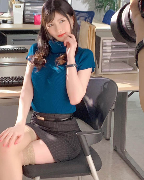 閃電移籍！原MOODYZ專屬D罩杯雪白美少女「藍芽水月」8月移籍SOD！新作扮演痴女上司！