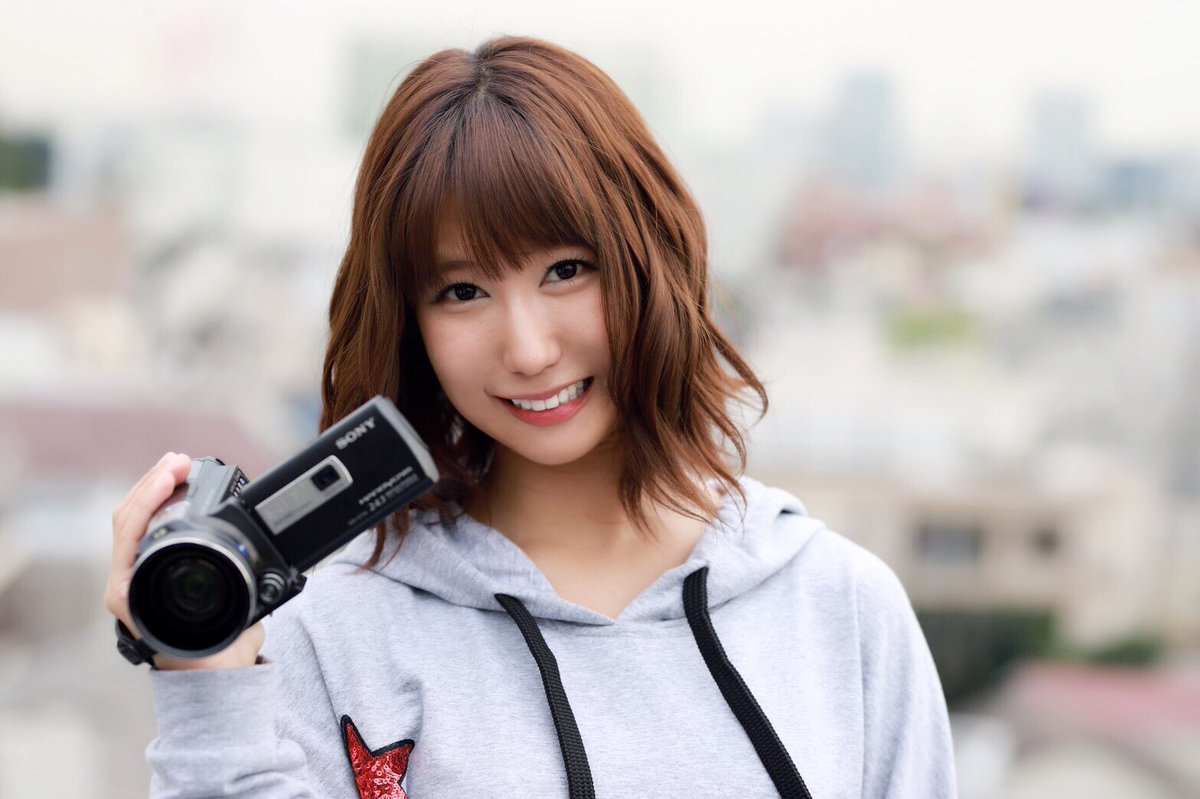 不熟魯蛇男威脅「跟別人說你在拍AV」神級女優回應坦然...網贊EQ超棒