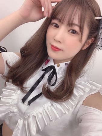 地下女團成員偷偷拍A片！ 「私密無碼特寫照」網路瘋傳公司怒開除