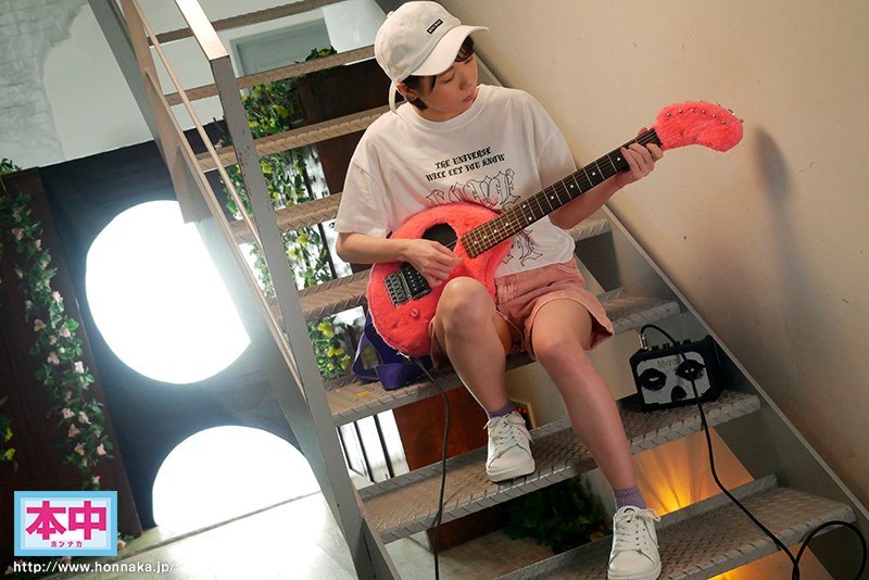 奇蹟復活！ 6月底現身的短髮中性條苗新人「如月真白」其實是…！