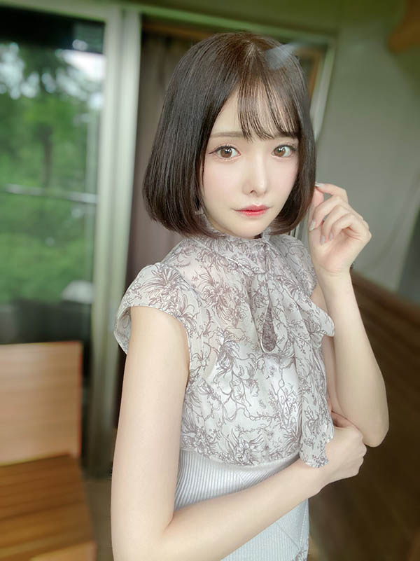 不叫淑芬了！讓香水じゅん加入AV界的關鍵人物是…