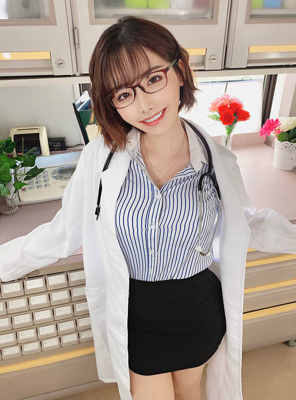 發片銳減⋯深田えいみ不受片商歡迎了？