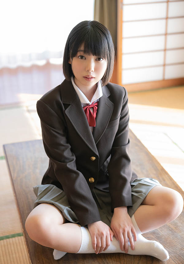 18歲超年輕新鮮肉體！經驗僅1人超敏感！青春時代超大型新家桃乃りん、現身！ ……