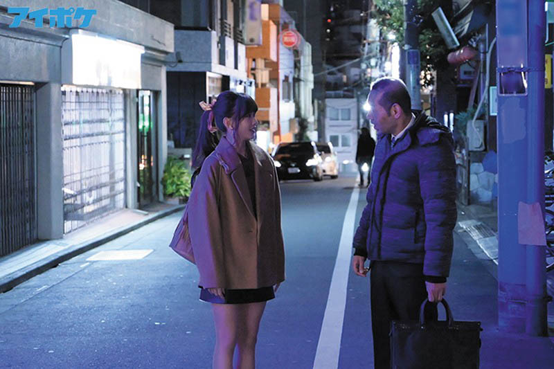 一起自慰吧！ 「希島あいり」搭訕素人與她做色色的事情，意想不到的性愛大爆走！