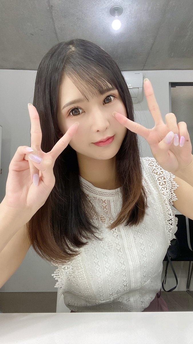 按摩送SPECIAL！ D奶長腿美少女「香椎美鈴」最新作扮演按摩師被客人下跪求砲得逞！