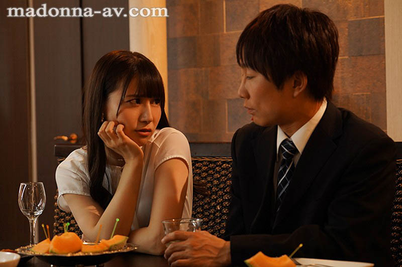 悲劇NTR！結婚紀念日當天「初川みなみ」參加同學會徹夜未歸，竟是在旅館偷情大戰！