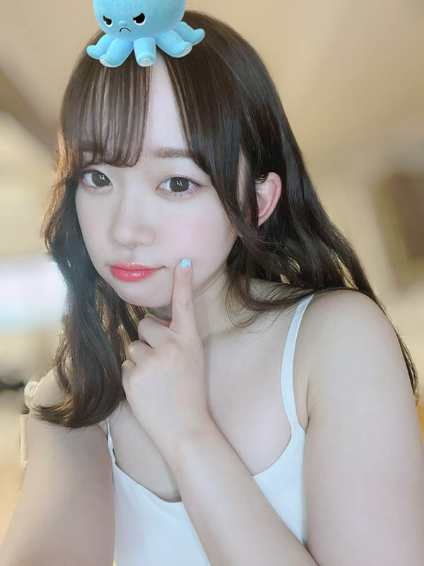 獨處的辦公室...憧憬女上司「架乃ゆら」主動誘惑童貞男，肉體加班大戰到早上！