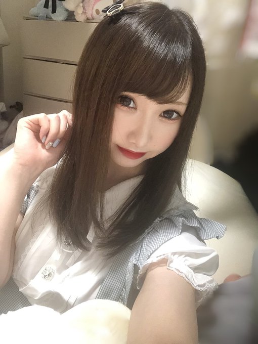 椎名穗香 (Honoka Shiina) Dedo 作品編號及信封、椎名穗香人物介紹