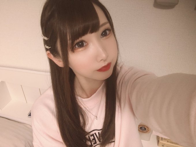 椎名穗香 (Honoka Shiina) Dedo 作品編號及信封、椎名穗香人物介紹