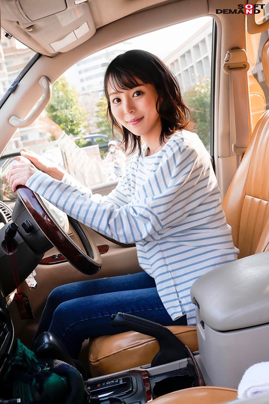 性感帶在膝蓋！在咖啡廳打工的她要在30歲前體會高潮的滋味！ …