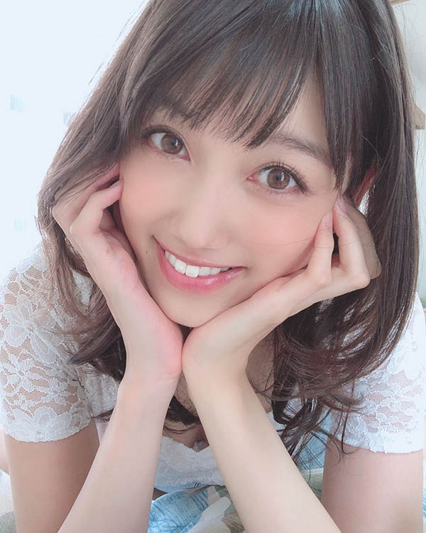 太太讓我幫你舒服吧！欲求不滿人妻「岬さくら」和宅配員濃厚交尾