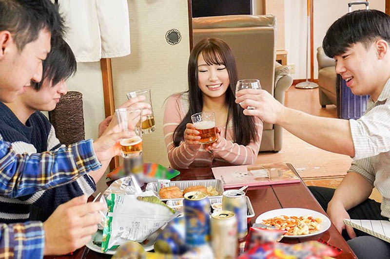 成年的禮物是跟老師打砲! I罩杯「姬咲華」轉大人過程超豪放!