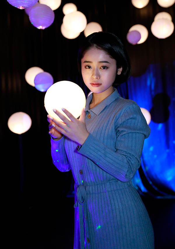 百年一度的新人!寫真業界的前大物! SOD STAR新救星、MINAMO解密! ... ...