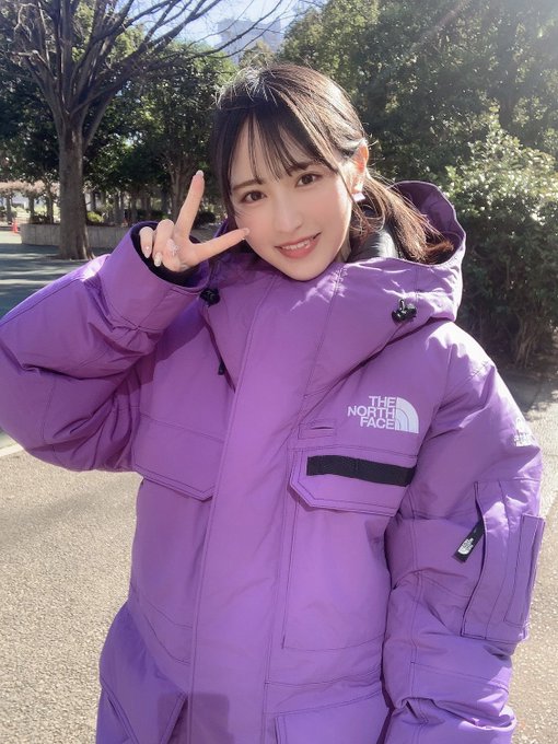 以吻交心！ C奶甜心美少女「小野六花」出道一週年紀念作勤練魅惑舌功！