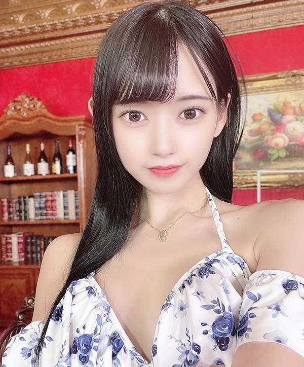 C奶新人「八掛海」成人式後尺度更惹火,「青春肉體搭配紅絲襪」太犯規!