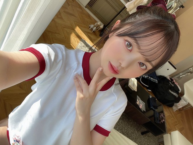 雙面小惡魔!白嫩C奶氣質新人「百瀬明日香」新作演出肉慾學生妹擁有專屬洩欲工具!