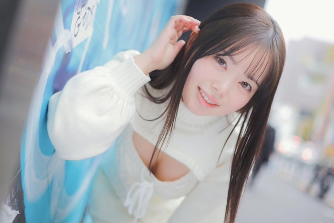 雙面小惡魔!白嫩C奶氣質新人「百瀬明日香」新作演出肉慾學生妹擁有專屬洩欲工具!