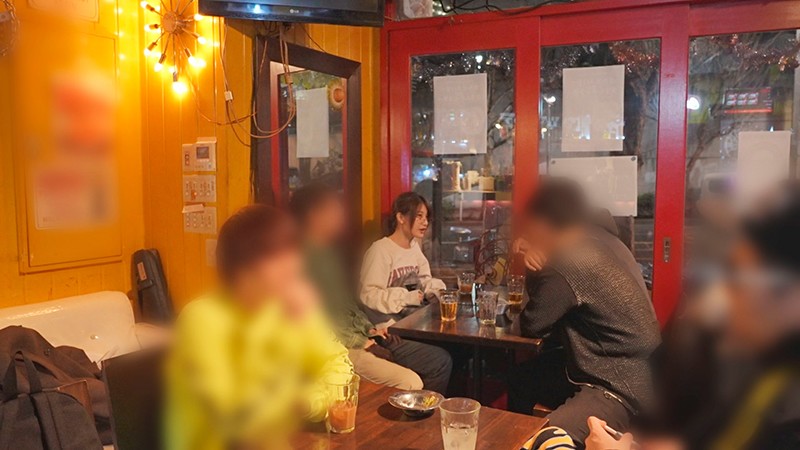 解密!那位花了片商307天才搞定、在機場擔任警察的處女是? …