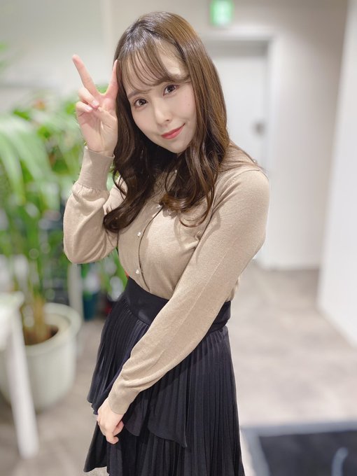 300萬日圓的肉體! G奶超美乳美少女「永瀬美奈萌」閃電移籍FALENO再現神級肉體!