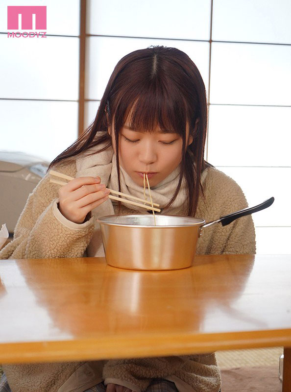 無家可歸可憐巨乳少女「水卜さくら」被癡漢大叔撿回家慘遭監禁調教拘束…