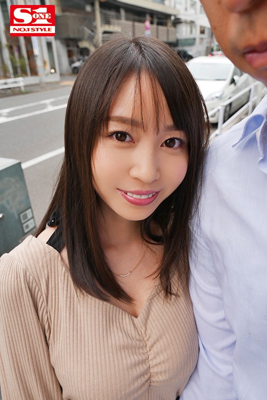 素顏登場！與巨乳小馬「夢乃あいか」同居兩個月，男友視角做好興奮！