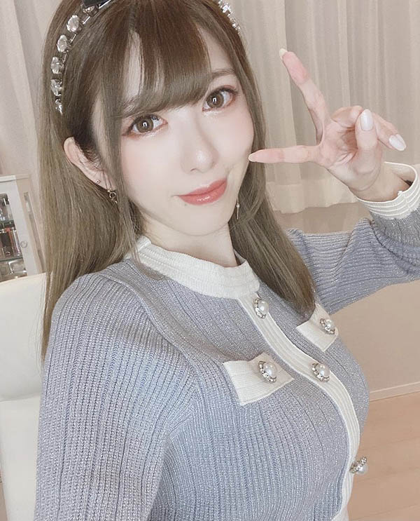 要回去拍片了嗎？有坂深雪有大事宣告！